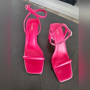 ALDO Women's RED Strappy Block Heel Sandals 8.5